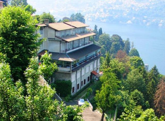 Hotel Glavjc Torno Exterior photo