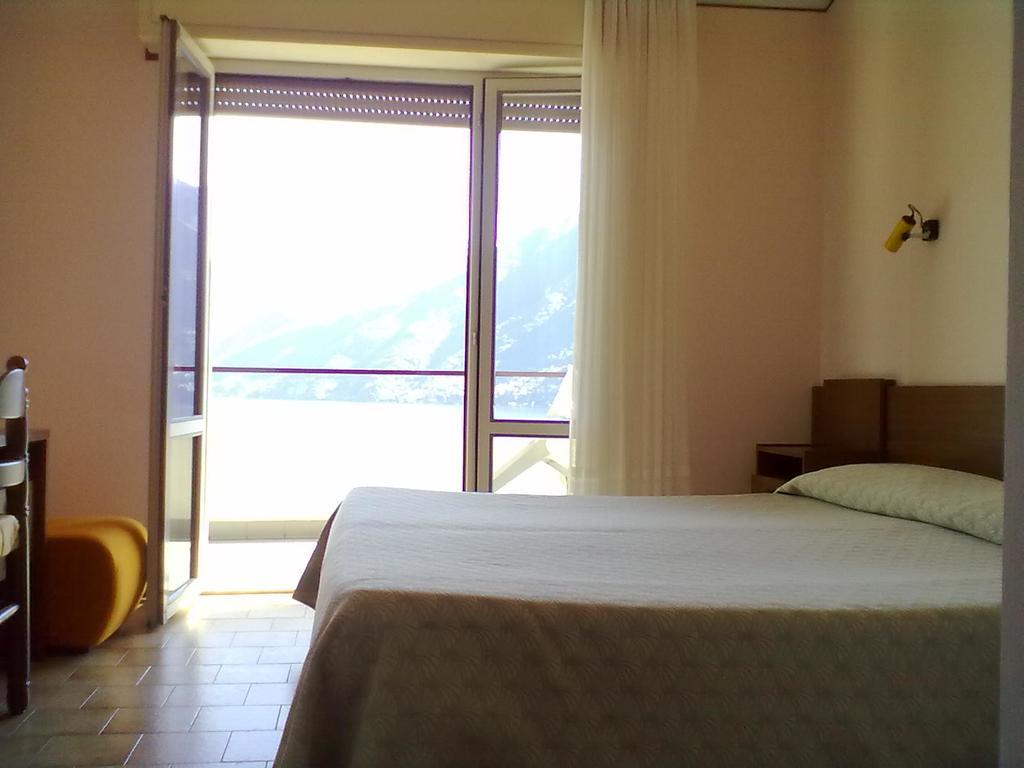 Hotel Glavjc Torno Exterior photo